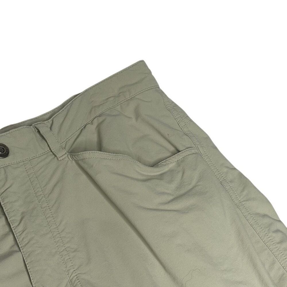 Patagonia khaki lightweight quick dry hiking shorts size 35 - Picture 4 of 12